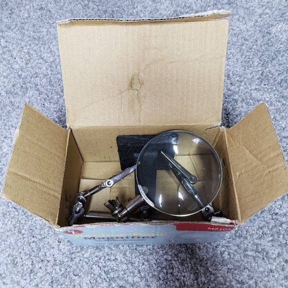 SE MZ101 Helping Hand With Magnifying Glass With Box 4X Magnifying - Picture 5 of 7